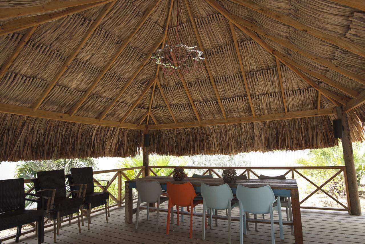 Bantopa Apartments Willemstad Exterior photo